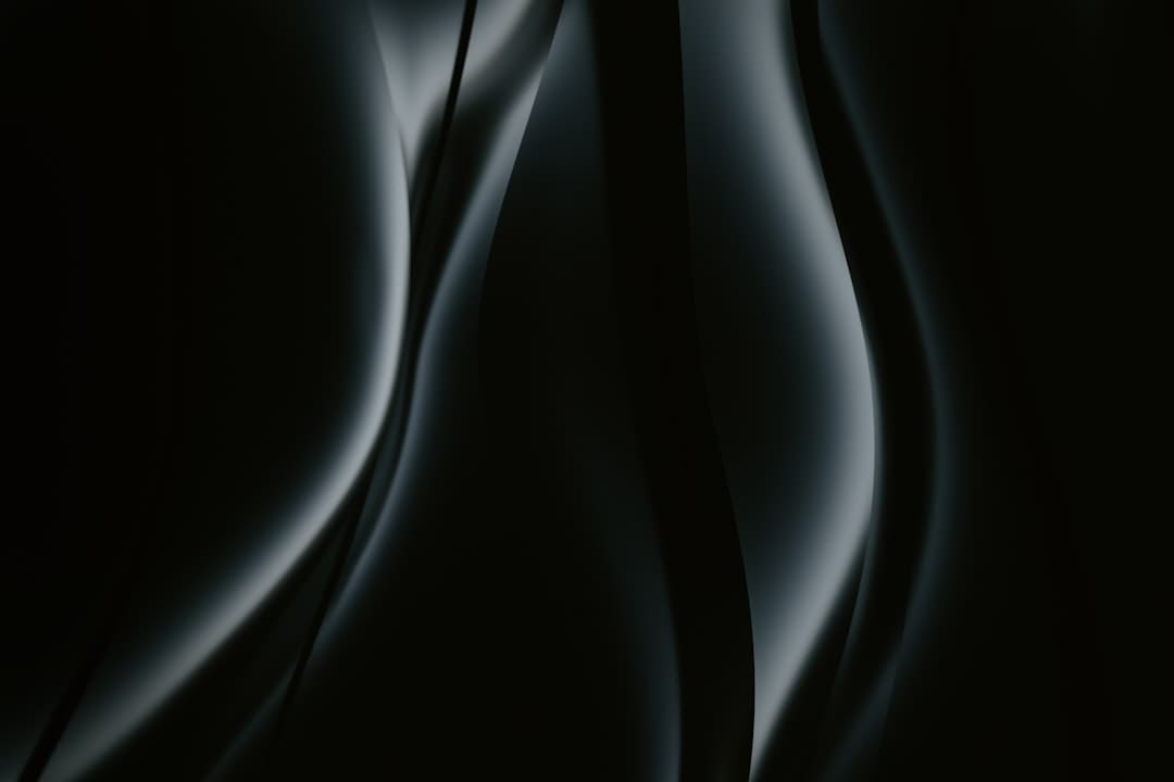 银河酷娱发文回应张芷溪喊话 协作争议再起波澜